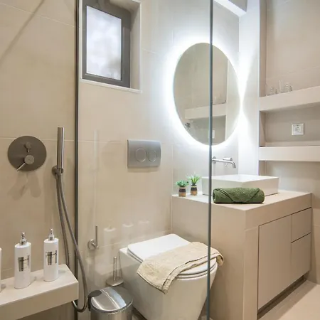 360 Blue Horizon Elegant Luxury Escape Apartment